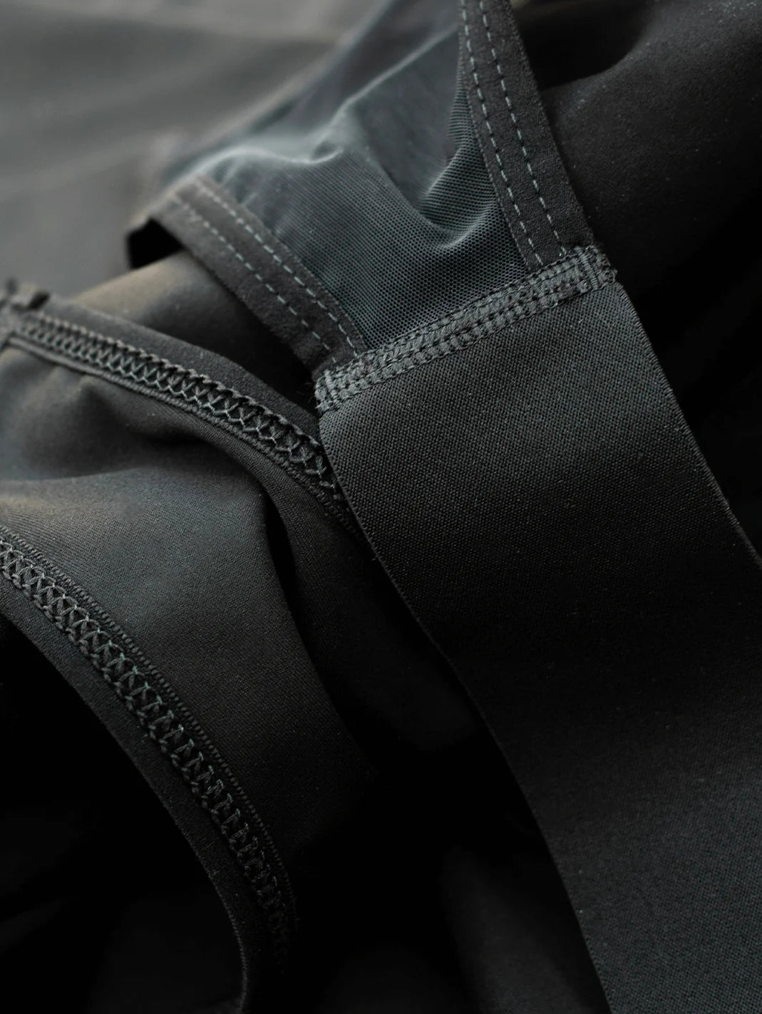 Bib Short Essential 3.0